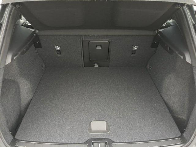 used 2026 Volvo XC40 car, priced at $43,550