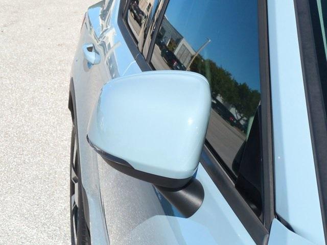 used 2019 Volvo XC40 car, priced at $20,851