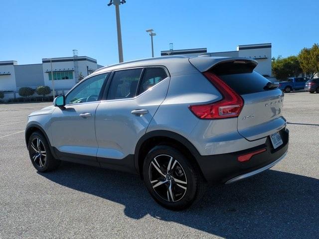 used 2025 Volvo XC40 car, priced at $28,991