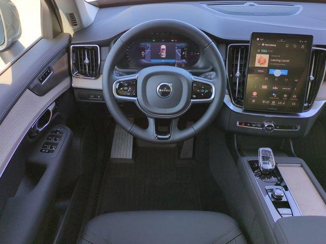 new 2026 Volvo XC90 Plug-In Hybrid car, priced at $81,875