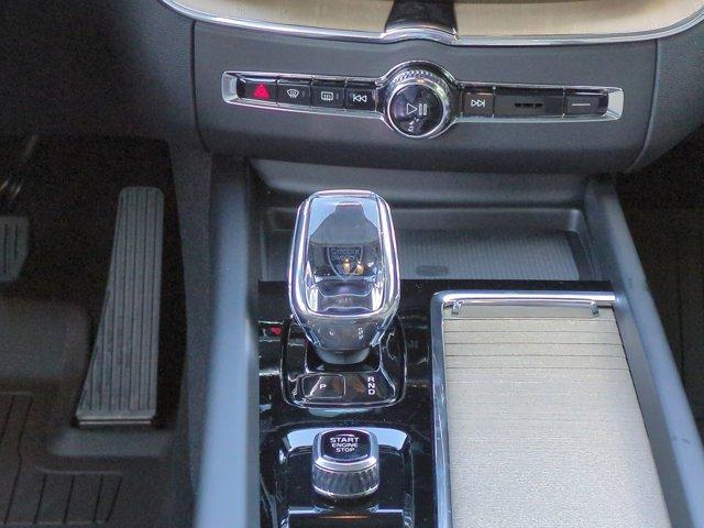 new 2026 Volvo XC60 car, priced at $57,985
