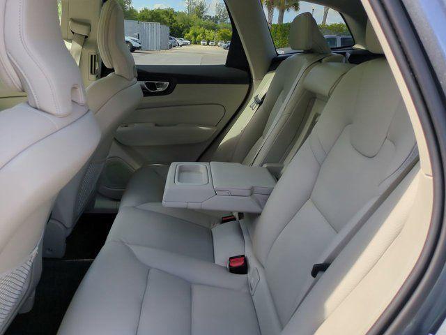 used 2021 Volvo XC60 car, priced at $26,580