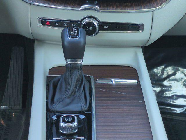 used 2021 Volvo XC60 car, priced at $26,580
