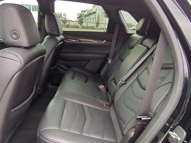 used 2017 Cadillac XT5 car, priced at $21,321