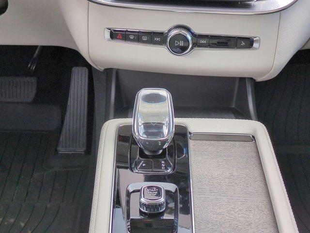new 2026 Volvo XC90 car, priced at $75,155