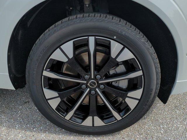 new 2026 Volvo XC60 Plug-In Hybrid car, priced at $69,654