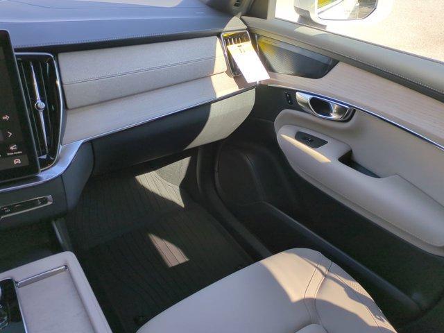 new 2026 Volvo XC90 car, priced at $68,520