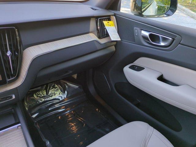 new 2026 Volvo XC60 car, priced at $51,980