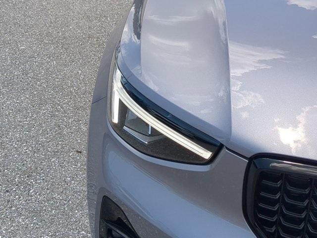 used 2026 Volvo XC40 car, priced at $42,992