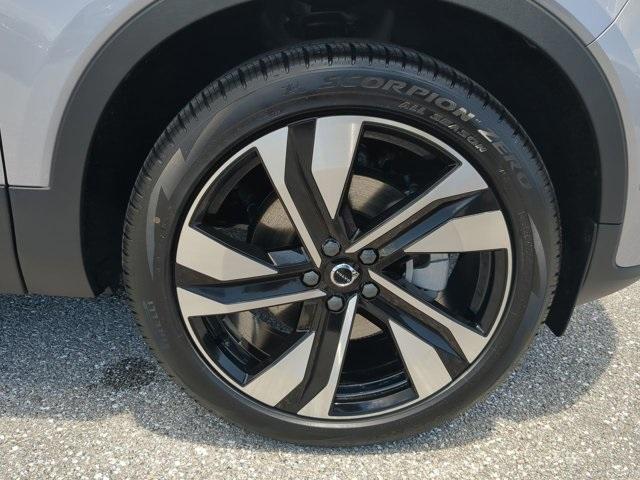 used 2026 Volvo XC40 car, priced at $42,992