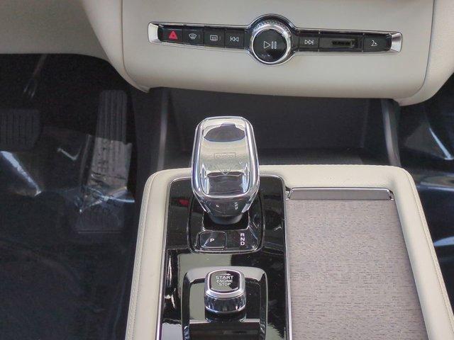 new 2026 Volvo XC90 Plug-In Hybrid car, priced at $85,885