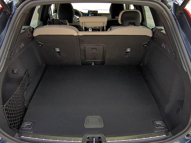 new 2026 Volvo XC60 Plug-In Hybrid car, priced at $69,405