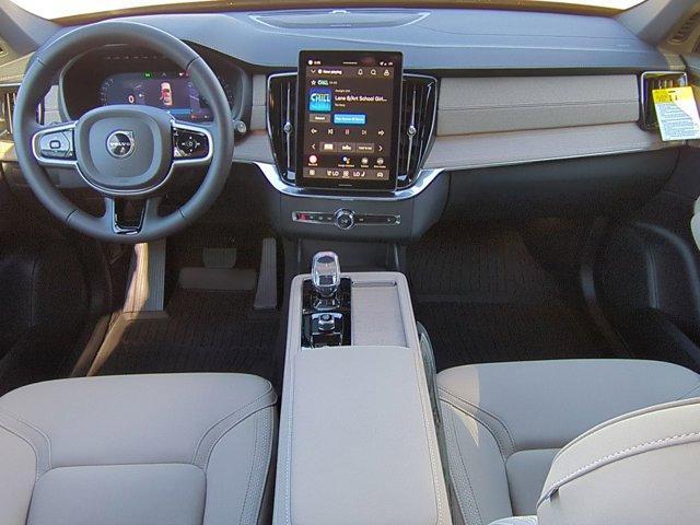 new 2026 Volvo XC90 car, priced at $71,825