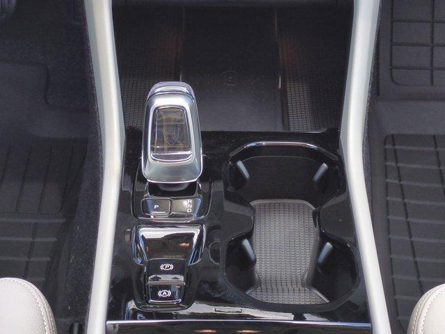 new 2026 Volvo XC40 car, priced at $51,259