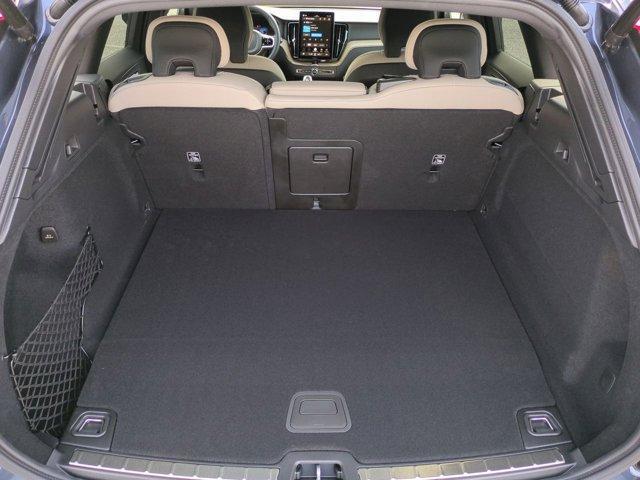 new 2026 Volvo XC60 Plug-In Hybrid car, priced at $69,234