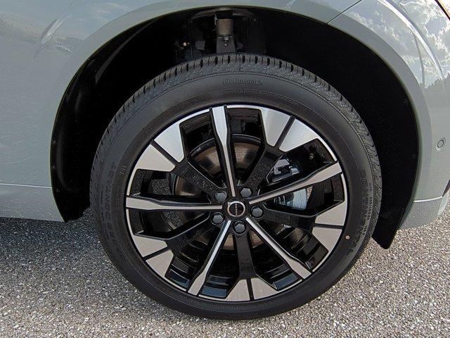 new 2026 Volvo XC60 car, priced at $57,985