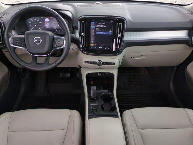 used 2019 Volvo XC40 car, priced at $22,222