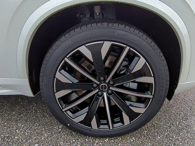 new 2026 Volvo XC90 Plug-In Hybrid car, priced at $78,805