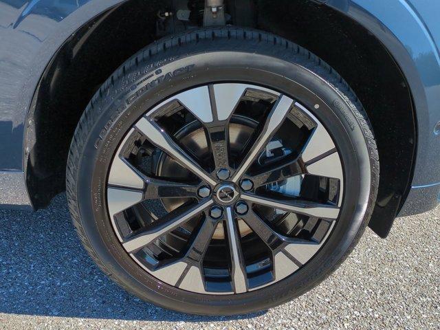 new 2026 Volvo XC60 car, priced at $57,985