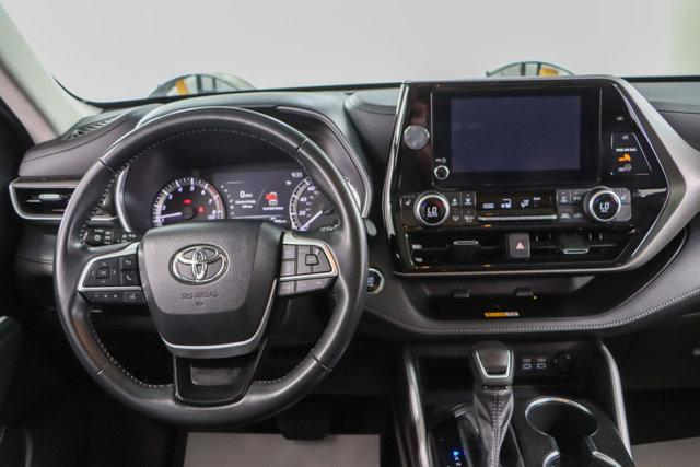 used 2023 Toyota Highlander car, priced at $37,995
