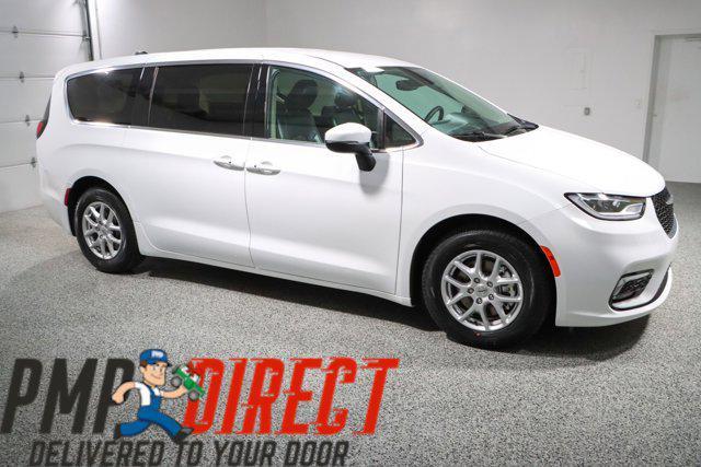 used 2023 Chrysler Pacifica car, priced at $23,995