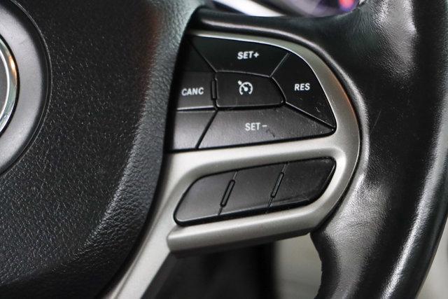 used 2019 Jeep Cherokee car, priced at $17,995