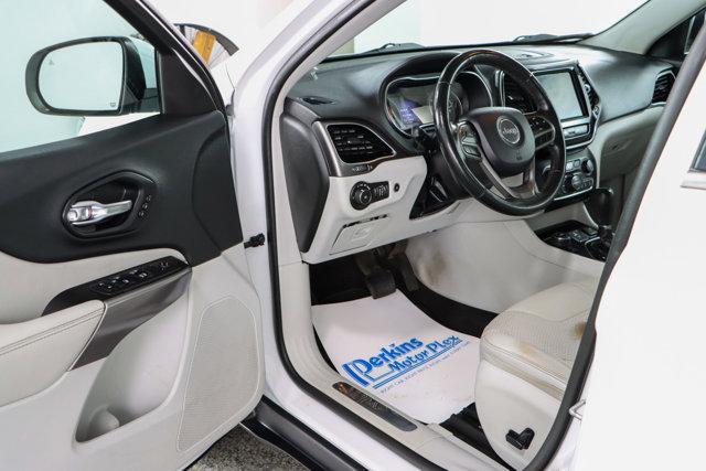 used 2019 Jeep Cherokee car, priced at $17,995