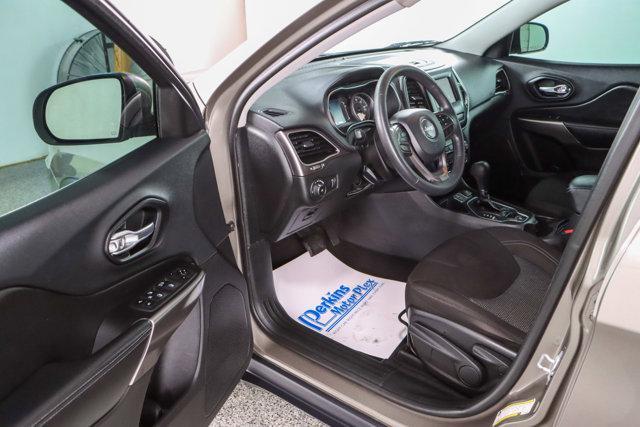 used 2019 Jeep Cherokee car, priced at $14,995