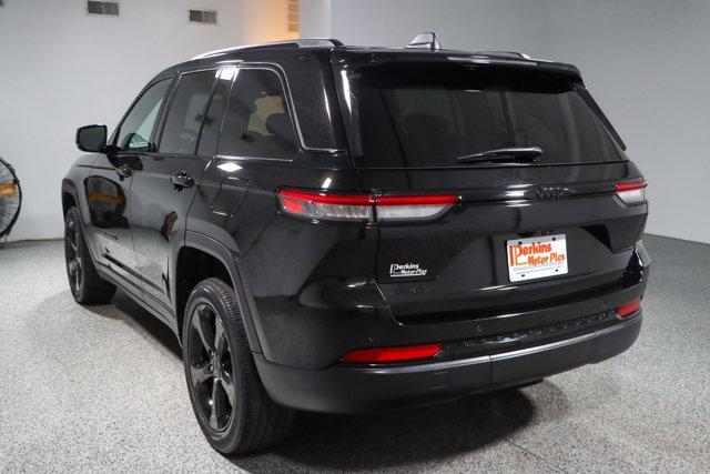 used 2022 Jeep Grand Cherokee car, priced at $26,995