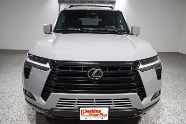 used 2025 Lexus GX 550 car, priced at $83,995
