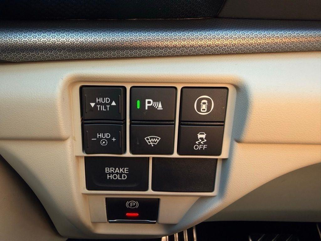 used 2025 Acura RDX car, priced at $46,894