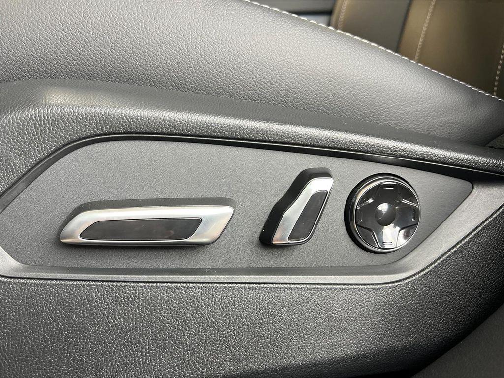 new 2026 Acura RDX car, priced at $47,150
