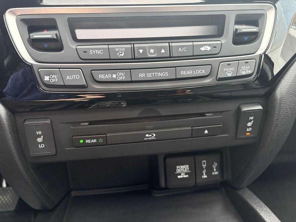 used 2018 Honda Pilot car, priced at $29,494