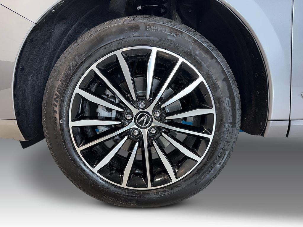 new 2026 Acura RDX car, priced at $54,900