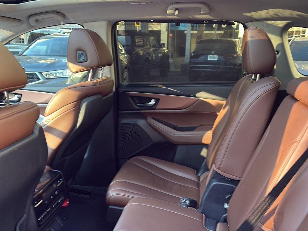 used 2023 Acura MDX car, priced at $34,990