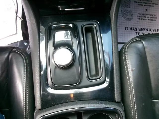 used 2021 Chrysler 300 car, priced at $19,155