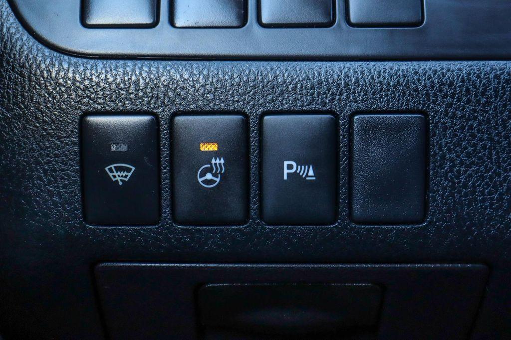 used 2016 Toyota Highlander car, priced at $20,400