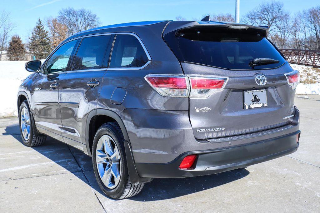 used 2016 Toyota Highlander car, priced at $20,400