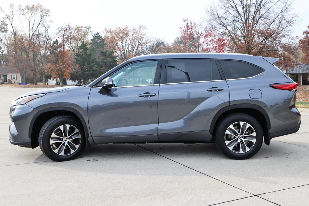 used 2020 Toyota Highlander car, priced at $28,402