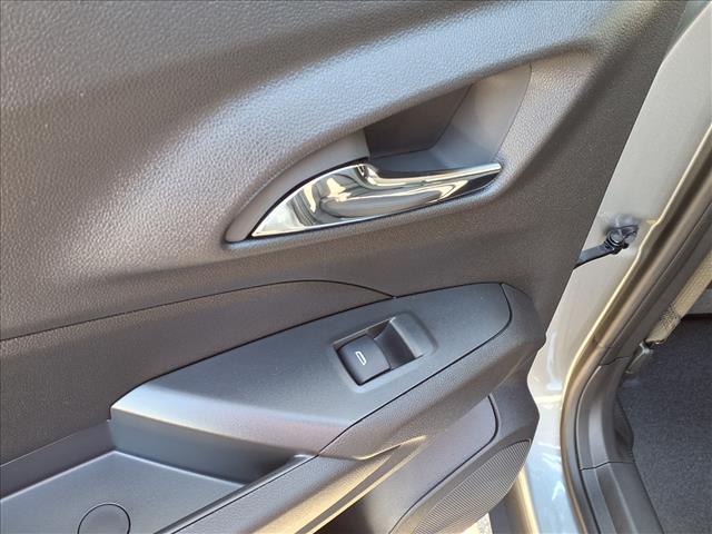 new 2026 Chevrolet Trax car, priced at $23,066