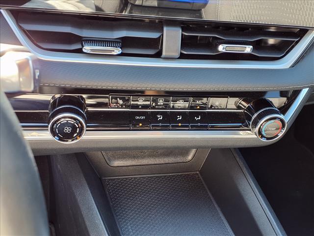 used 2026 Chevrolet Equinox car, priced at $28,995