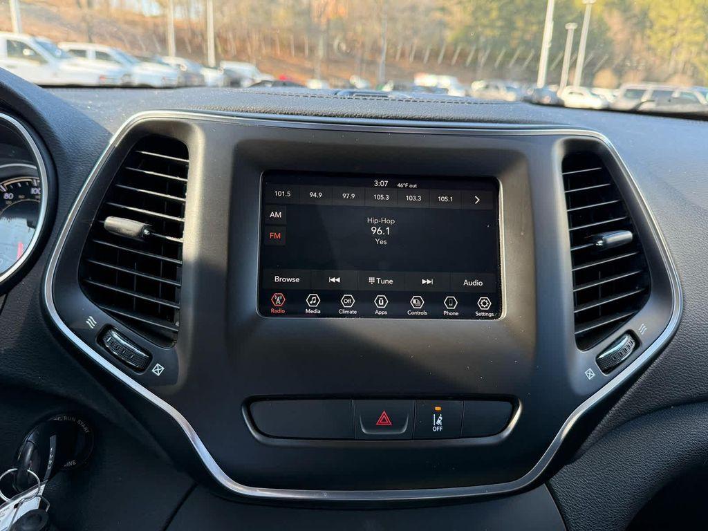 used 2021 Jeep Cherokee car, priced at $15,500