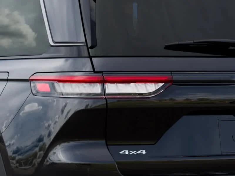 new 2026 Jeep Grand Cherokee car, priced at $43,184