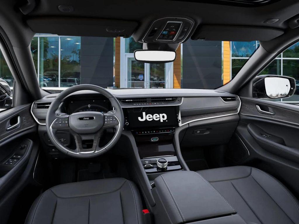 new 2026 Jeep Grand Cherokee car, priced at $43,184