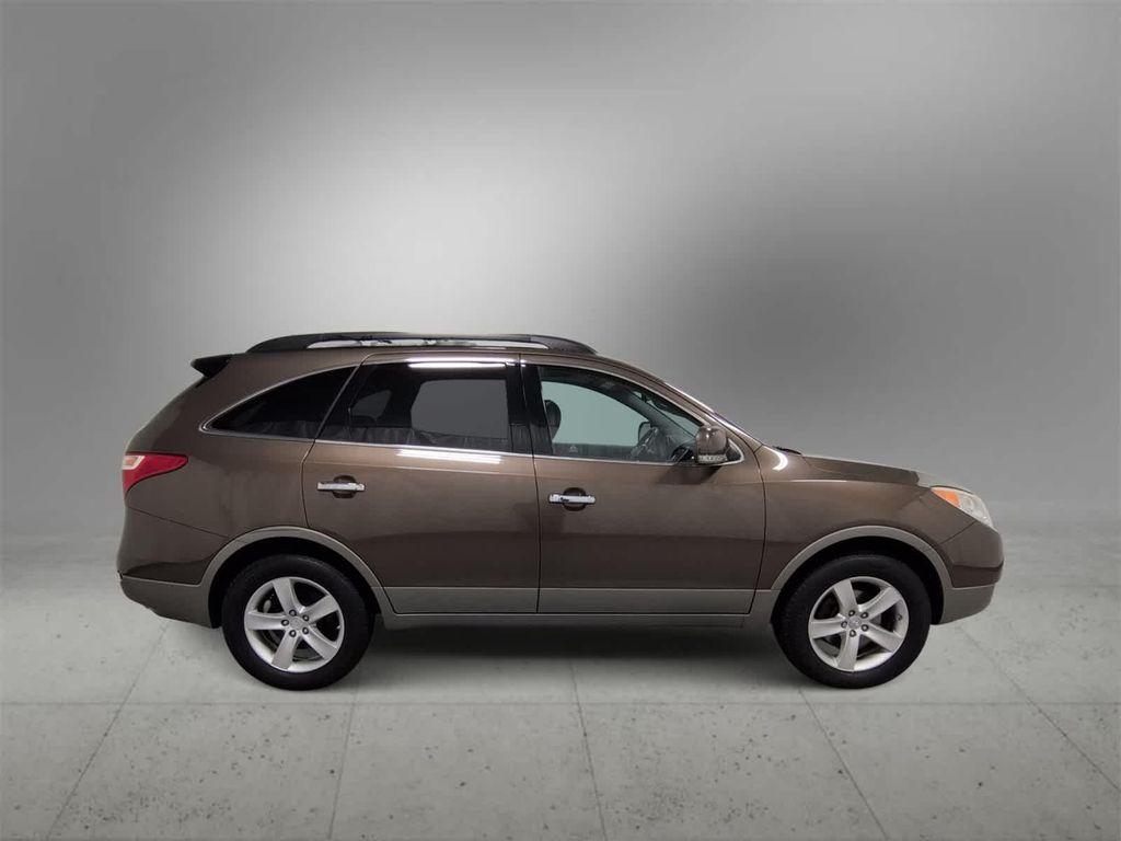 used 2011 Hyundai Veracruz car, priced at $3,333
