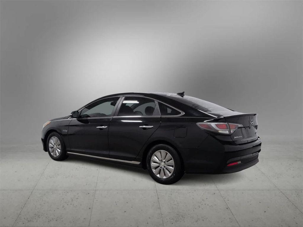 used 2017 Hyundai Sonata Hybrid car, priced at $12,555