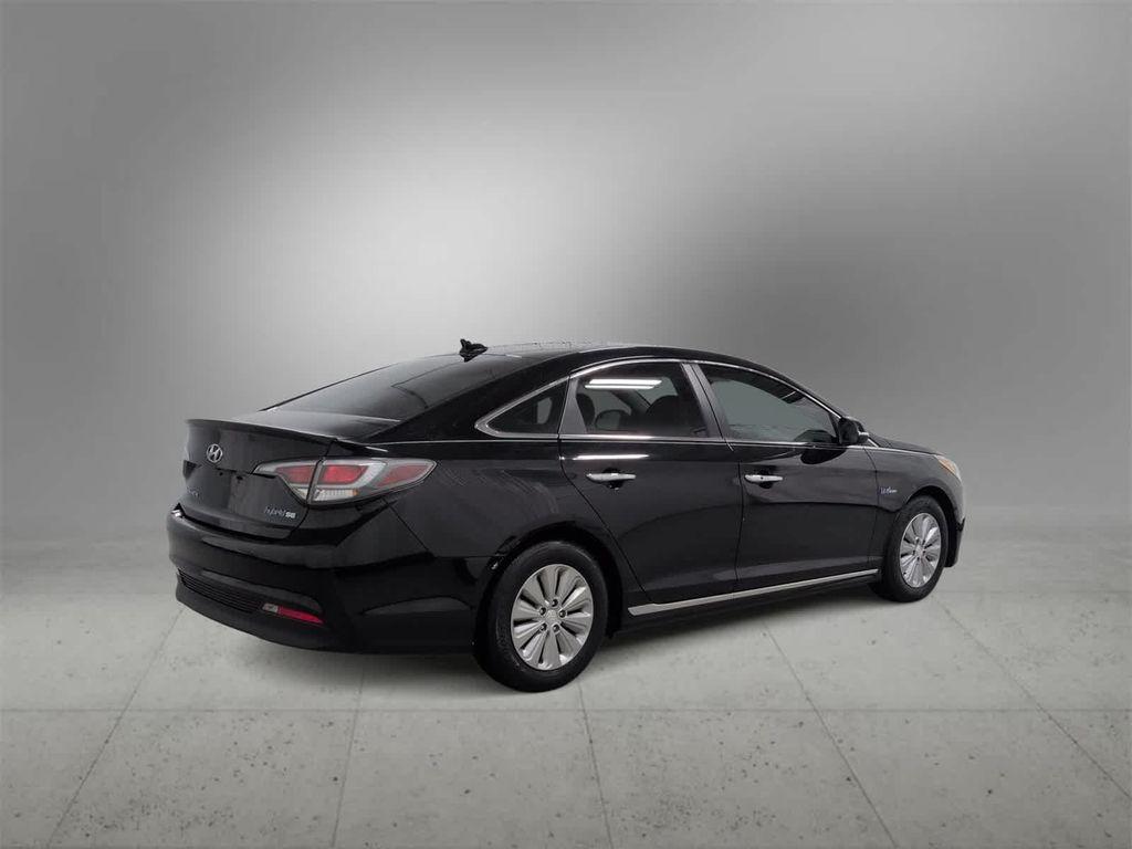 used 2017 Hyundai Sonata Hybrid car, priced at $12,555