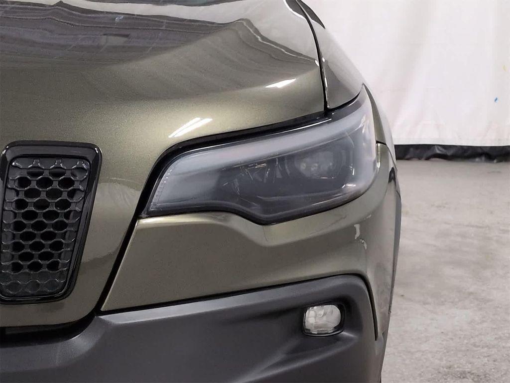 used 2019 Jeep Cherokee car, priced at $14,593