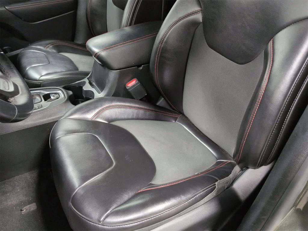 used 2019 Jeep Cherokee car, priced at $14,593