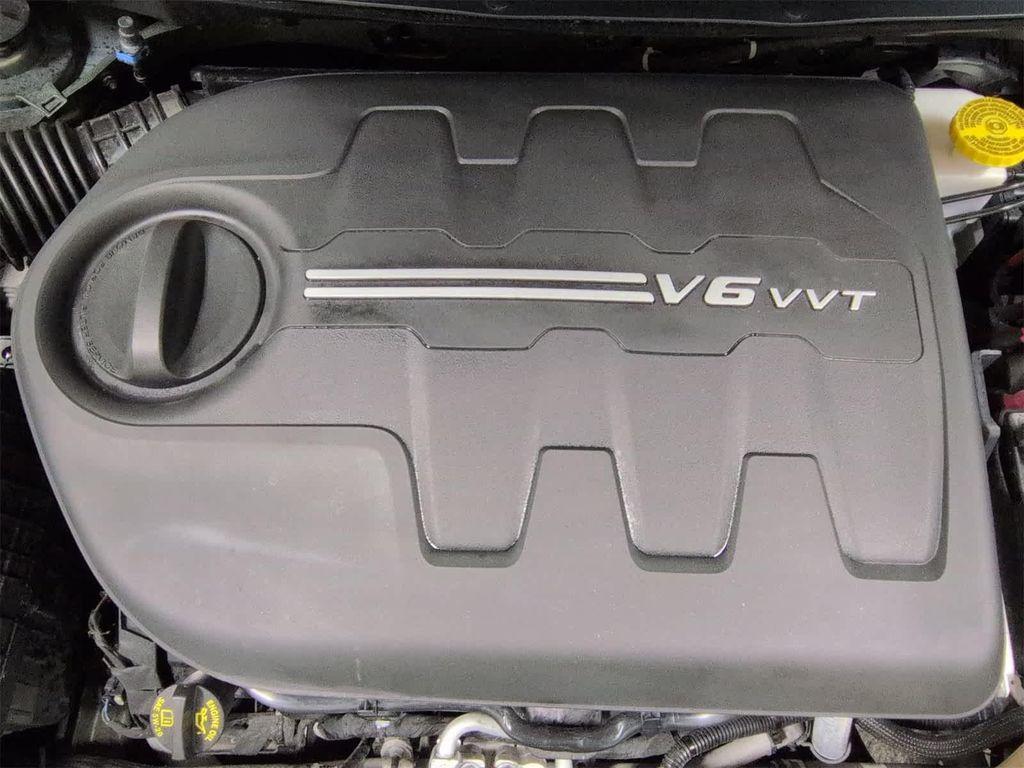 used 2019 Jeep Cherokee car, priced at $14,593